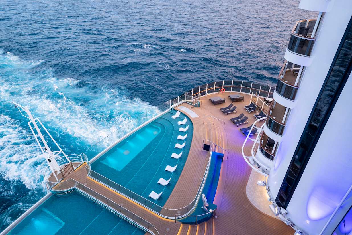 MSC Seashore Infinity Pool